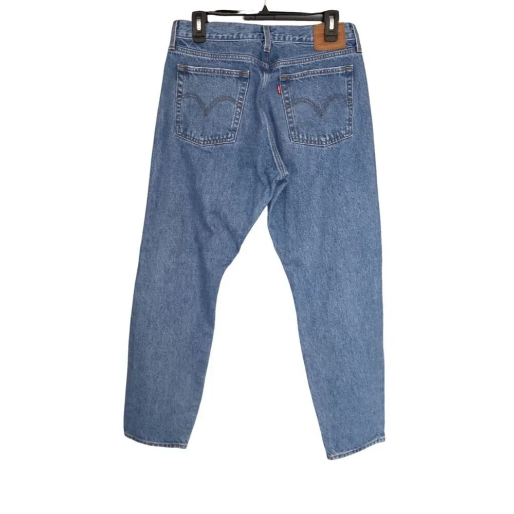 Women's - Levi's Distressed Wedgie Jeans, Size 30